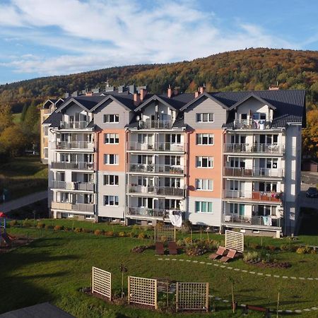 Apartament Sloneczny 우스트르치키 돌네 외부 사진