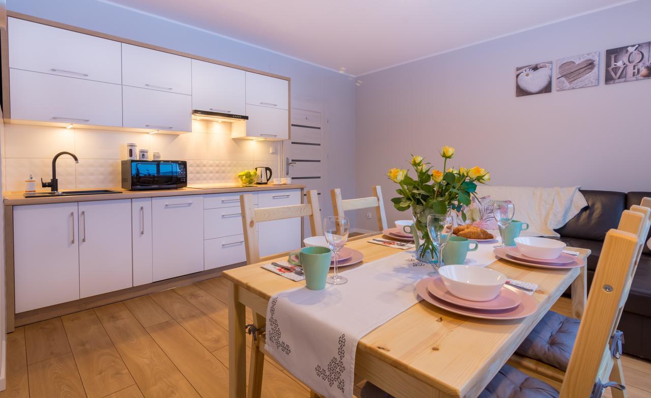Apartament Sloneczny 우스트르치키 돌네 외부 사진