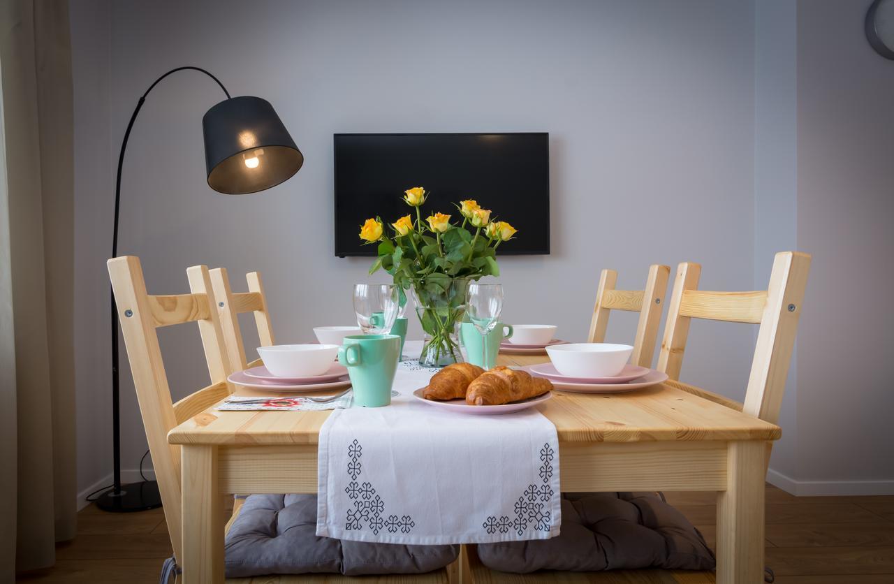 Apartament Sloneczny 우스트르치키 돌네 외부 사진