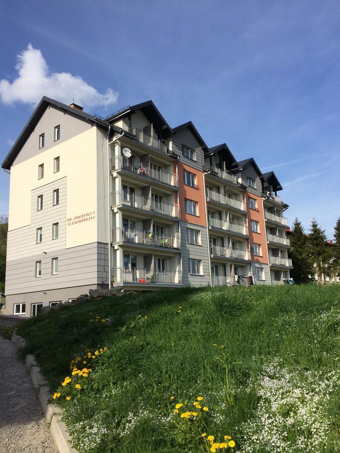 Apartament Sloneczny 우스트르치키 돌네 외부 사진